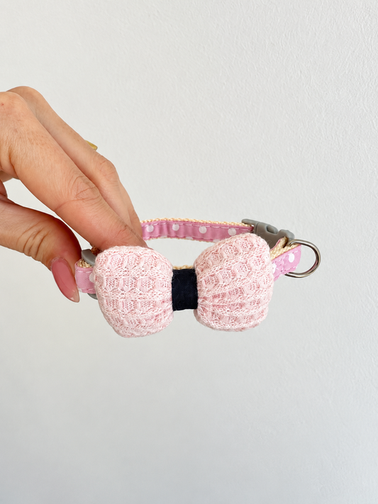 Collar con moño