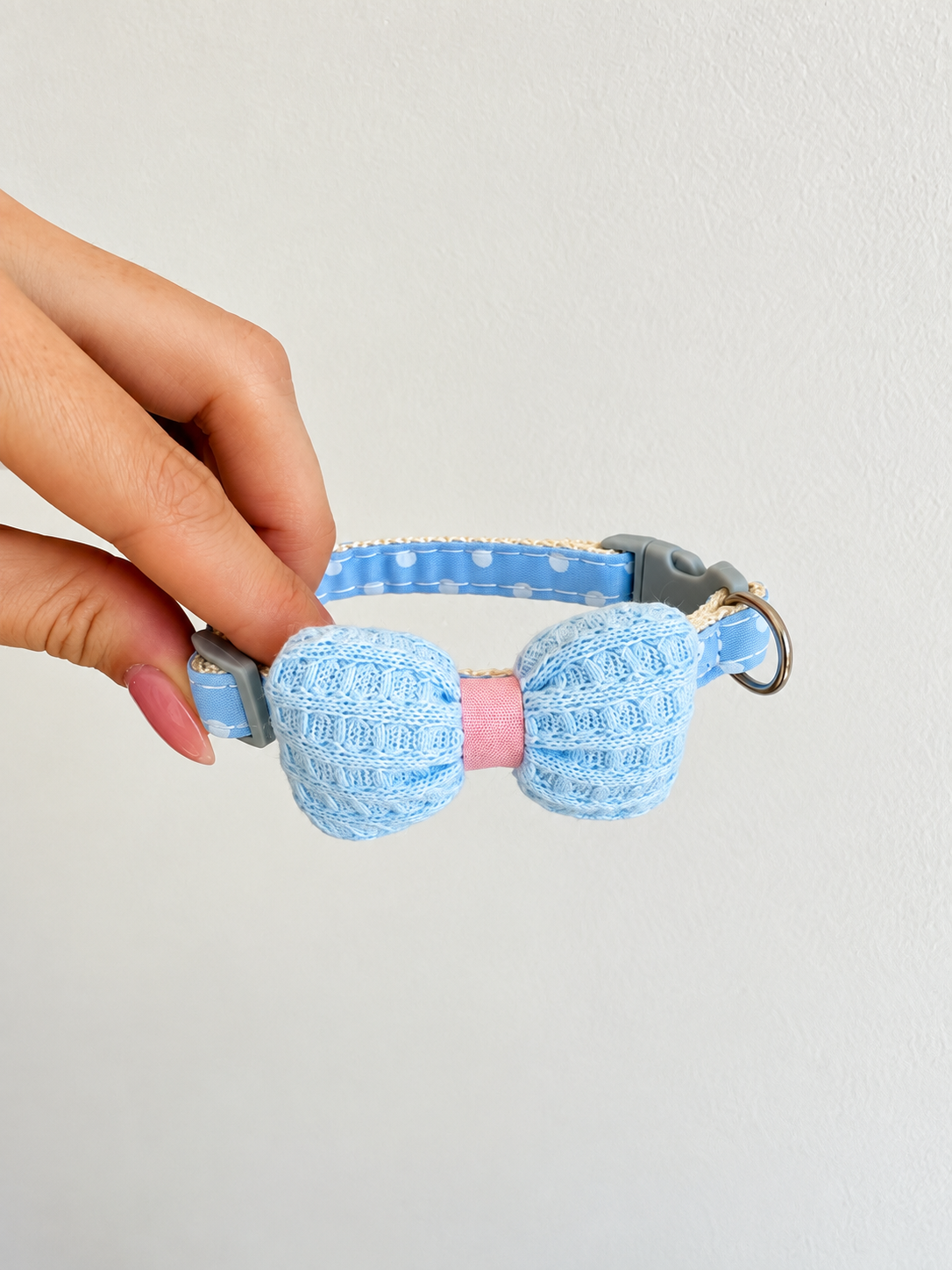 Collar con moño